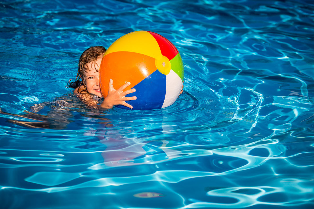 comment entretenir piscine beton arme ete